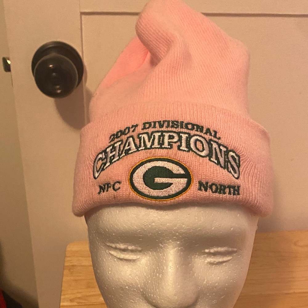 Pink Green Bay Packers Beanie